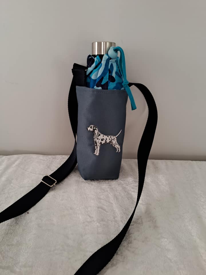 EMBROIDERED DOG BREEDS water bottle carrier/holder + FREE BOTTLE EMBROIDERED DOG BREEDS water bottle carrier/holder + FREE BOTTLE