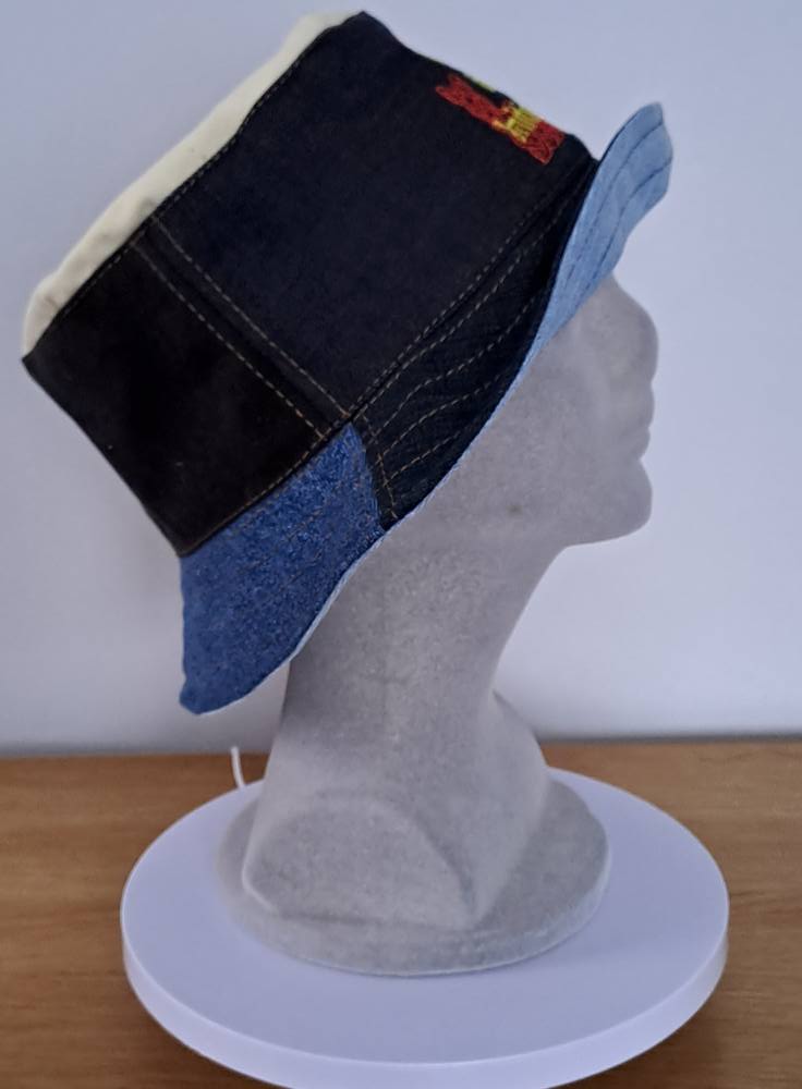 DENIM BUCKET HAT - Dungeons & Dragons - Roll for Initiative DENIM BUCKET HAT - Dungeons & Dragons - Roll for Initiative