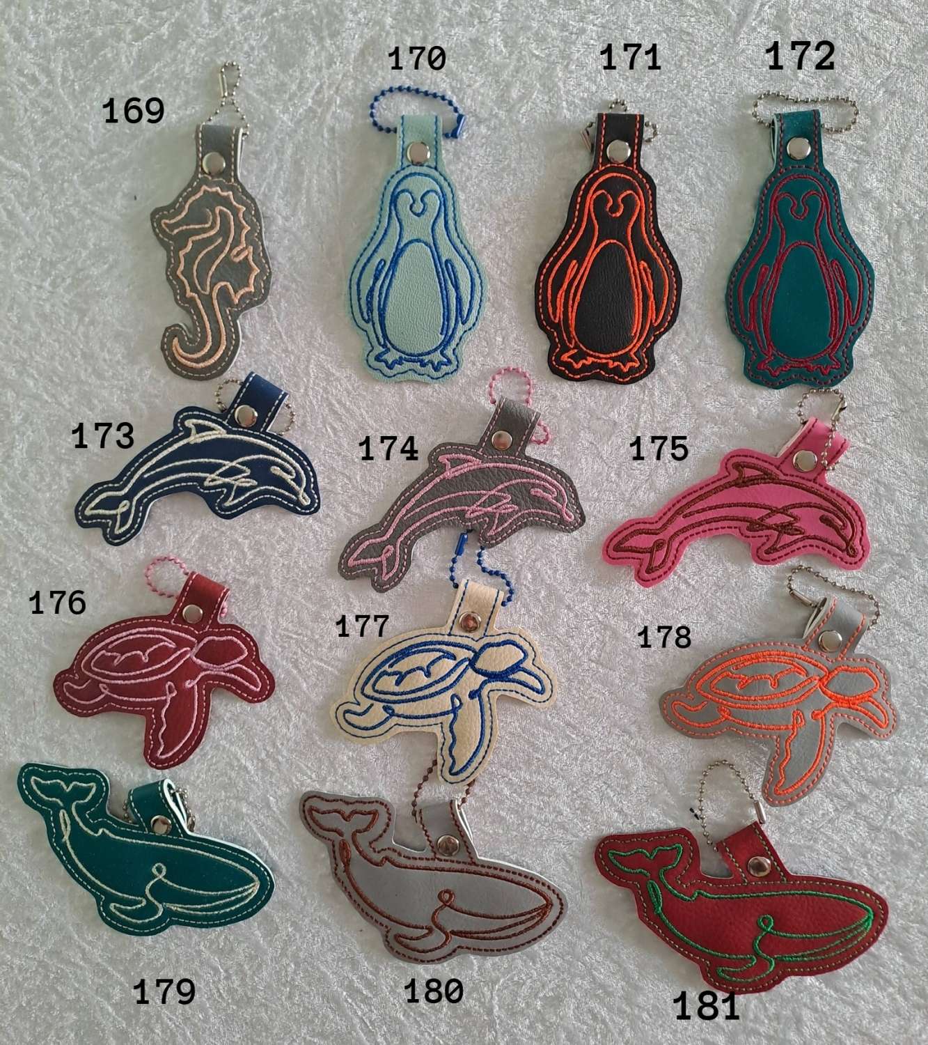 CONTINUOUS LINE ANIMALS & KIDS DESIGNS - BAG TAGS KEYRINGS over 180 designs CONTINUOUS LINE ANIMALS & KIDS DESIGNS - BAG TAGS KEYRINGS over 180 designs