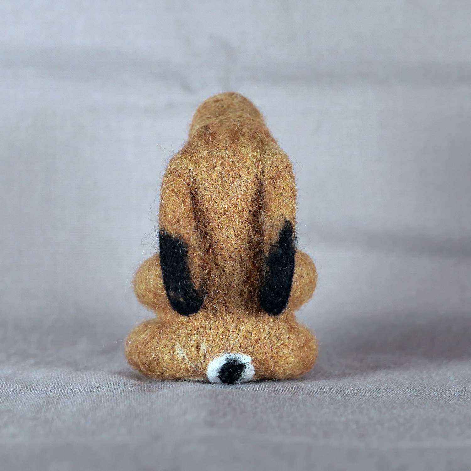 Wild Woolley Friends - Gazing Hare Wild Woolley Friends - Gazing Hare