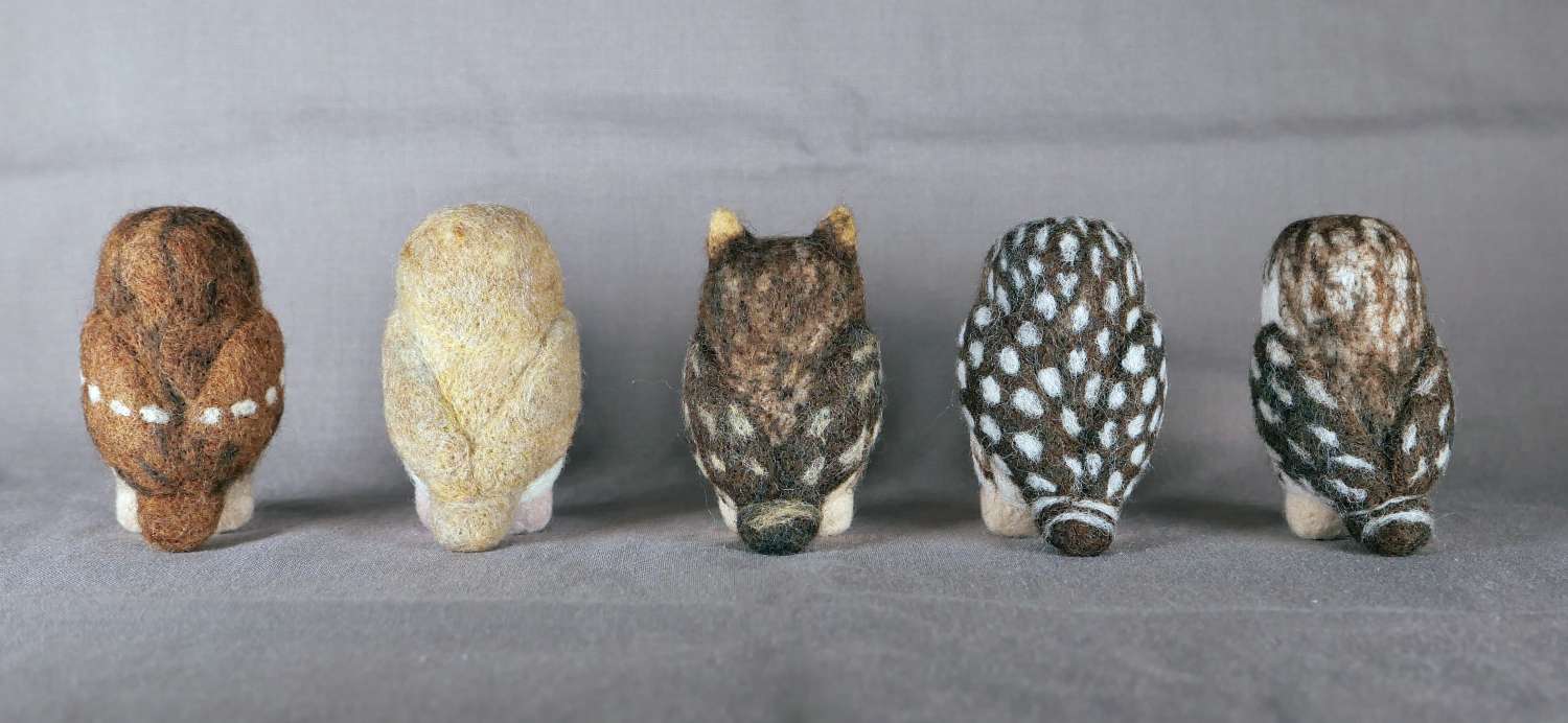 Wild Woolley Friends - Gazing Hare Wild Woolley Friends - Gazing Hare