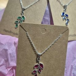 Leaf drop pendant