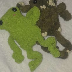 Crochet Leggy Frog Plush – Handmade Chenille Amigurumi toy – UKCA Tested Soft Toy