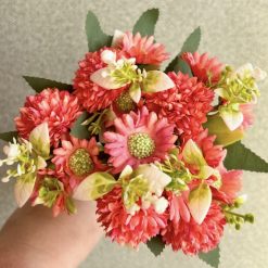 Mini Spiky Pom Pom Chrysanthemum & Daisy Bunch (5 Colours)