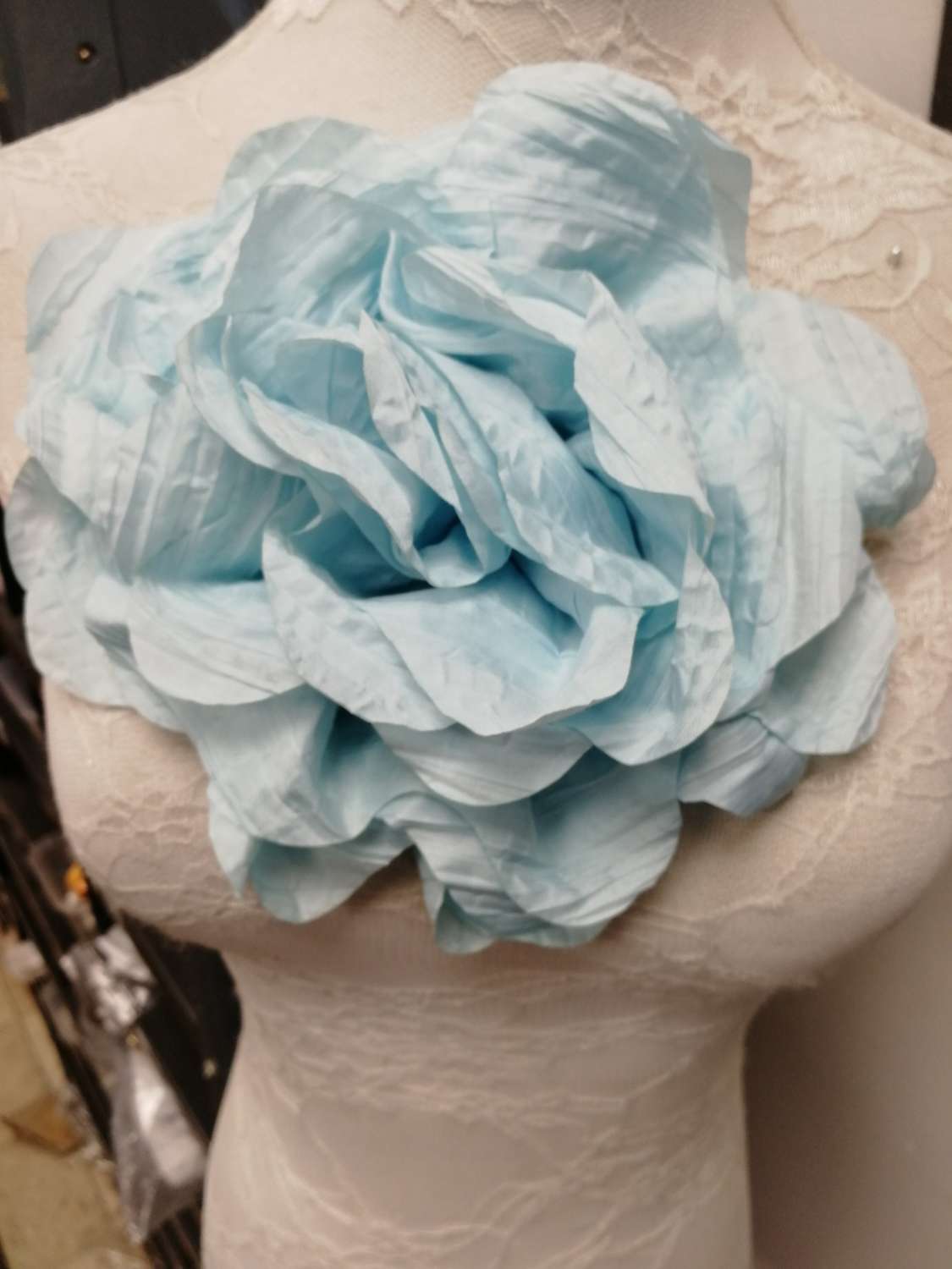 Beautiful Black flower/rose, flower pin, bridal rose, flower, fabric rose, corsage, bridal corsage, corsages, extreme corsage, flowers Beautiful Black flower/rose, flower pin, bridal rose, flower, fabric rose, corsage, bridal corsage, corsages, extreme corsage, flowers