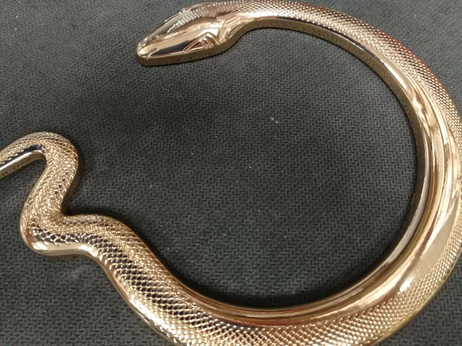 Gold Metal Snake Buckle, Metal buckle, snake buckle, Chest Buckle, Gold buckle, Swimwear buckle, shirt buckle, snake Gold Metal Snake Buckle, Metal buckle, snake buckle, Chest Buckle, Gold buckle, Swimwear buckle, shirt buckle, snake