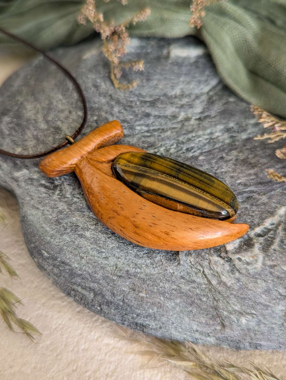 Wild Mango and Tiger Eye Wild Mango and Tiger Eye