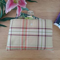 Book sleeve - CHECKS - Creams & browns