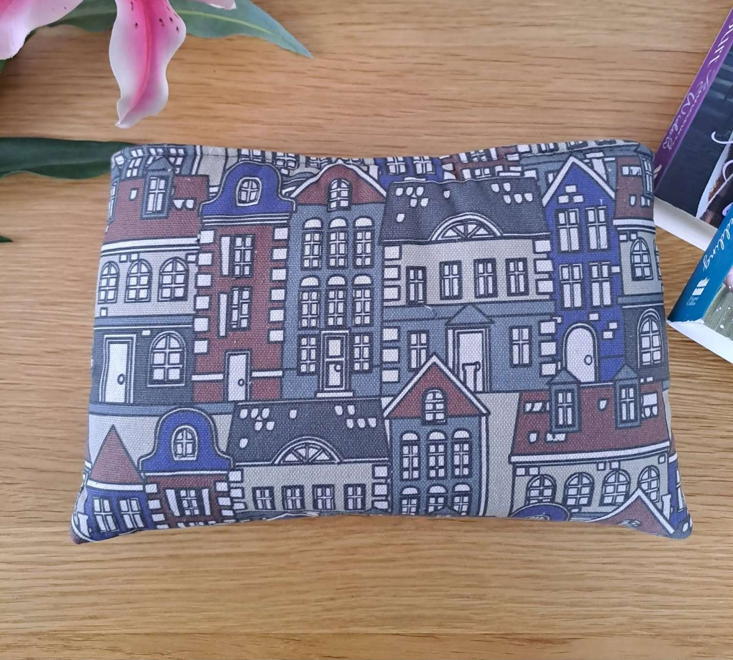 Book sleeve - HOUSES,HOUSES,HOUSES Book sleeve - HOUSES,HOUSES,HOUSES