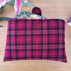 Book sleeve - TARTAN Red & Pink