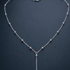 Silver fashion necklace