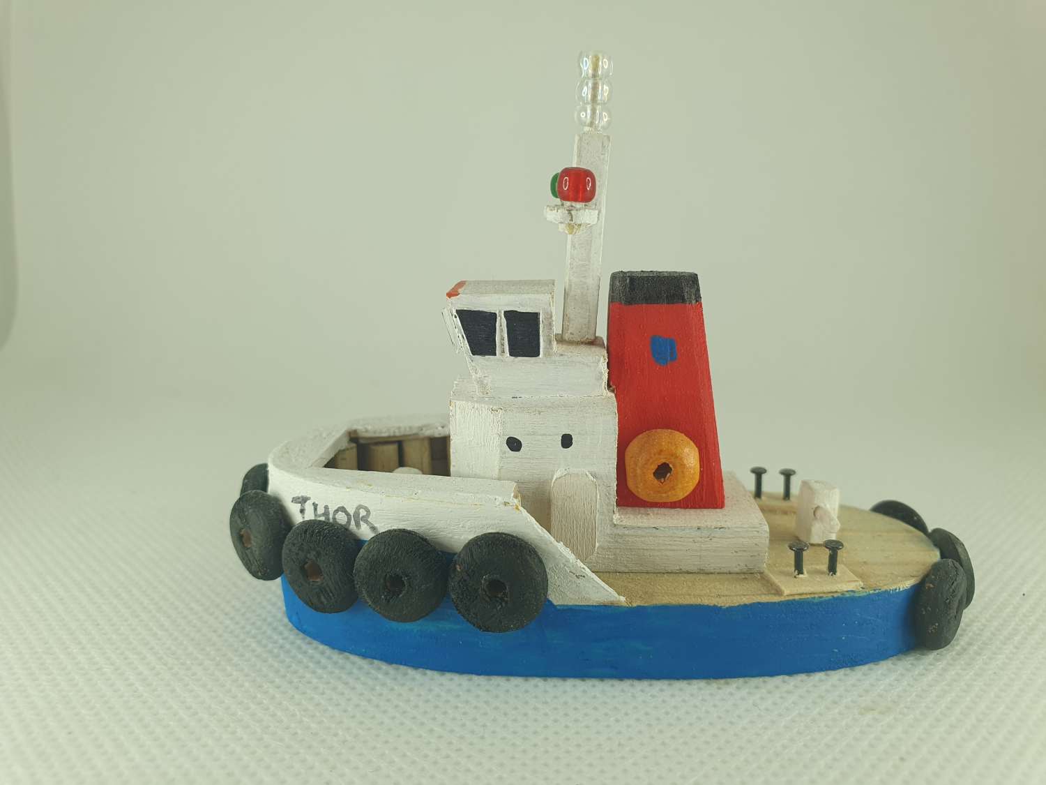 Handmade Tugboat (Thor) Handmade Tugboat (Thor)