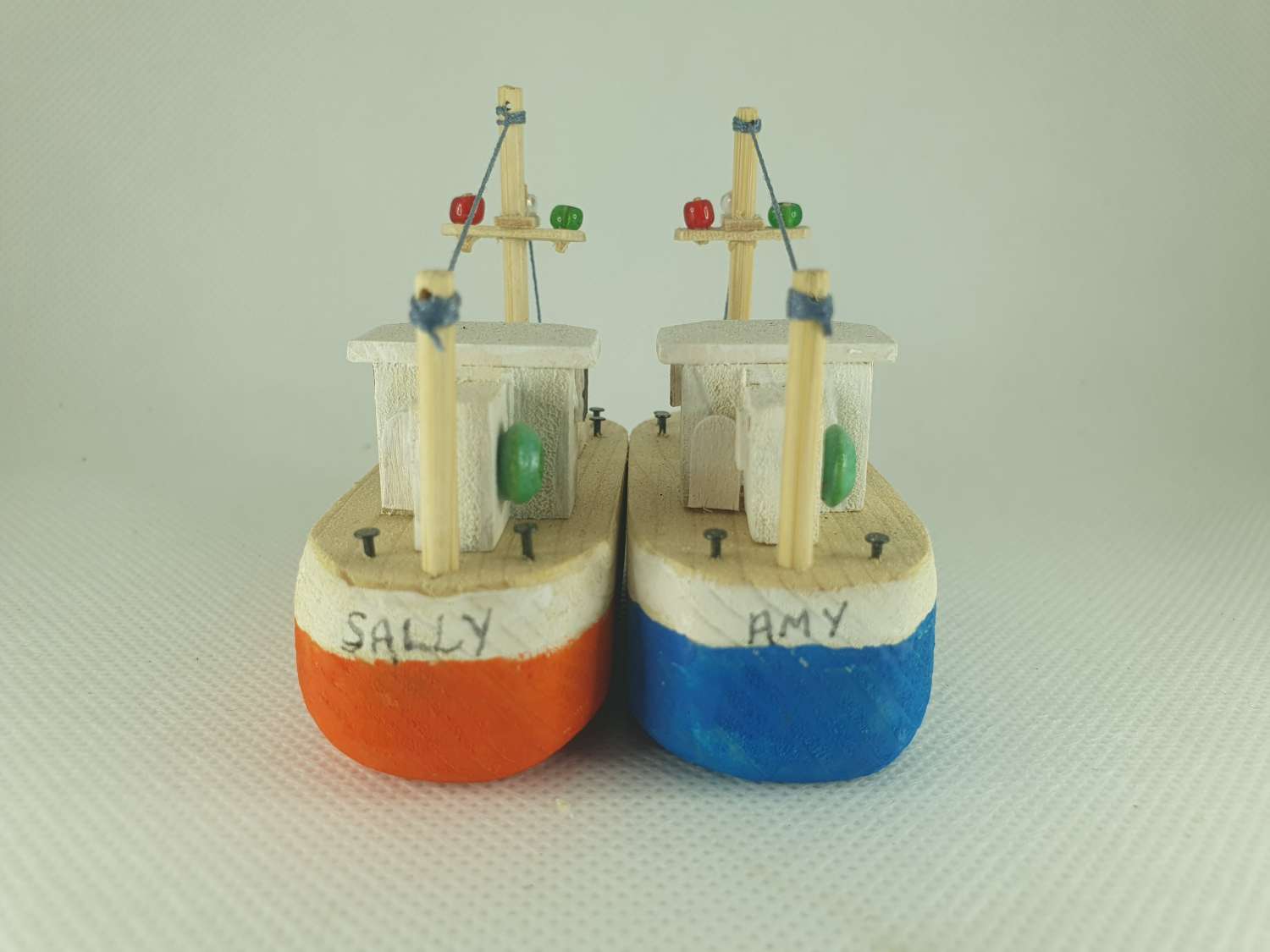 Handmade Fishing Boat (medium) Handmade Fishing Boat (medium)