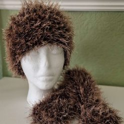 Ladies Knitted Faux Fur Cossack/Russian style hat and Gloves One Size