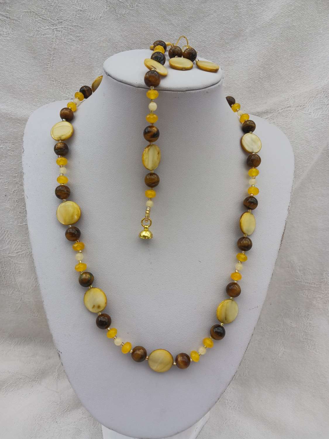 Yellow Shell and Tigers Eye Set Yellow Shell and Tigers Eye Set