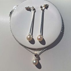 White Pearl Drop Jewellery Set