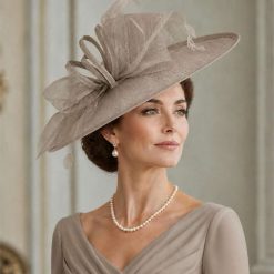 Elegance statement hattinator in champagne