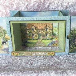 Greeting card-Secret centrepiece