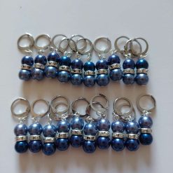 Set of 20 two-tone blue stitch markers