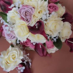 Bridal teardrop bouquet rose and calla lily