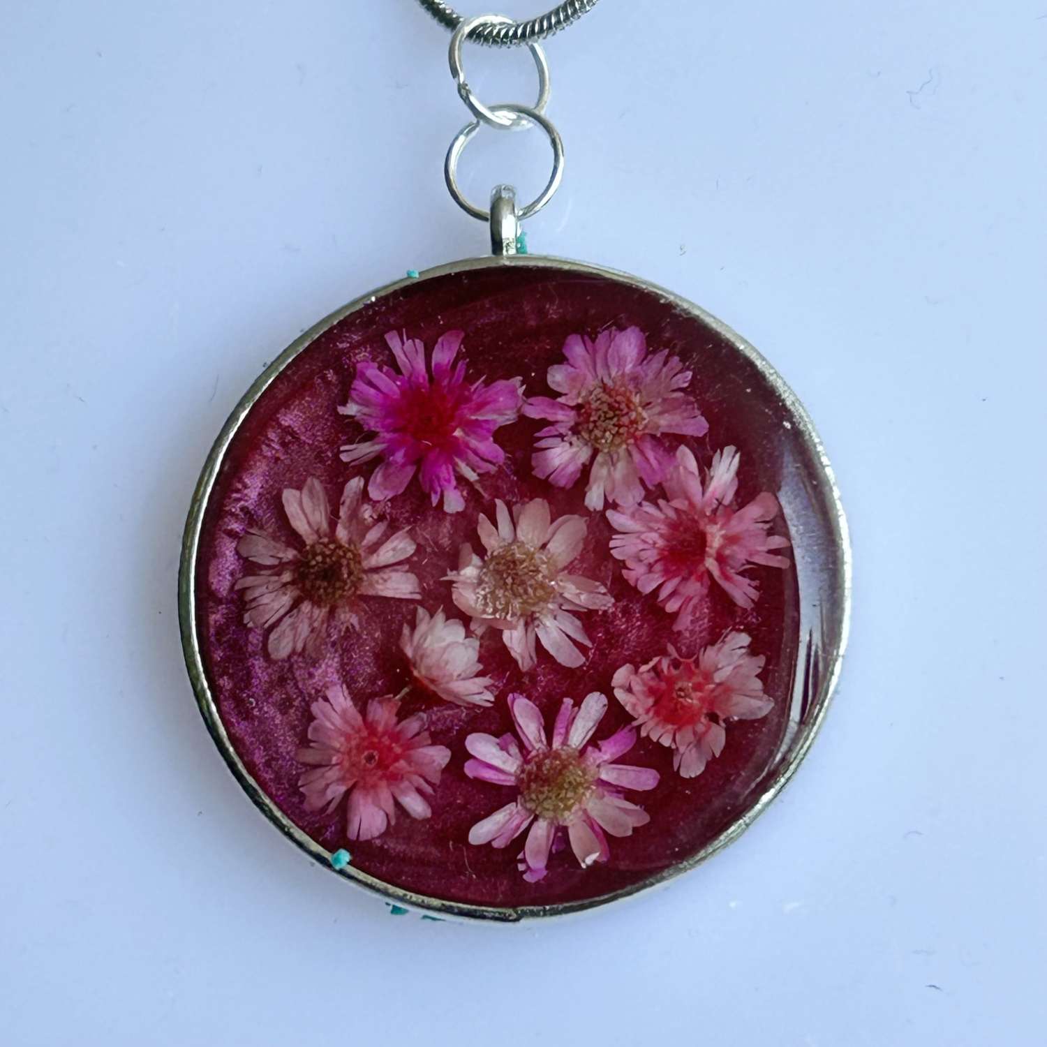 Pendant - Floral Mica - Maroon Pendant - Floral Mica - Maroon