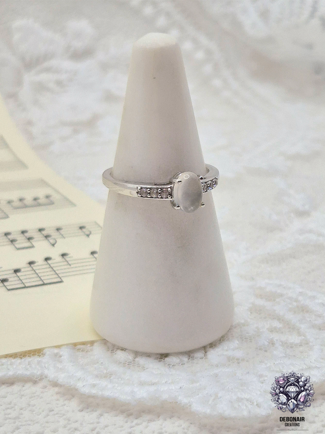 Size N 1/2 - Rare - Branca White Onyx And White Topaz Sterling Silver Ring Size N 1/2 - Rare - Branca White Onyx And White Topaz Sterling Silver Ring