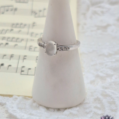 Size N 1/2 - Rare - Branca White Onyx And White Topaz Sterling Silver Ring 2 Size N 1/2 - Rare - Branca White Onyx And White Topaz Sterling Silver Ring 2