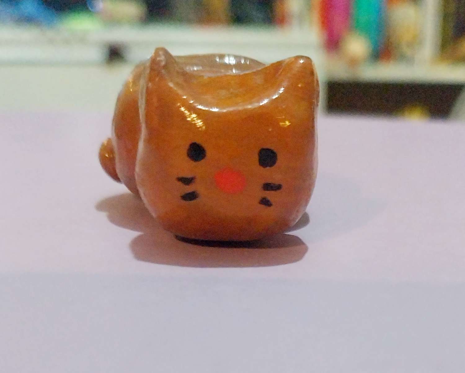 Loaf cat figure Loaf cat figure