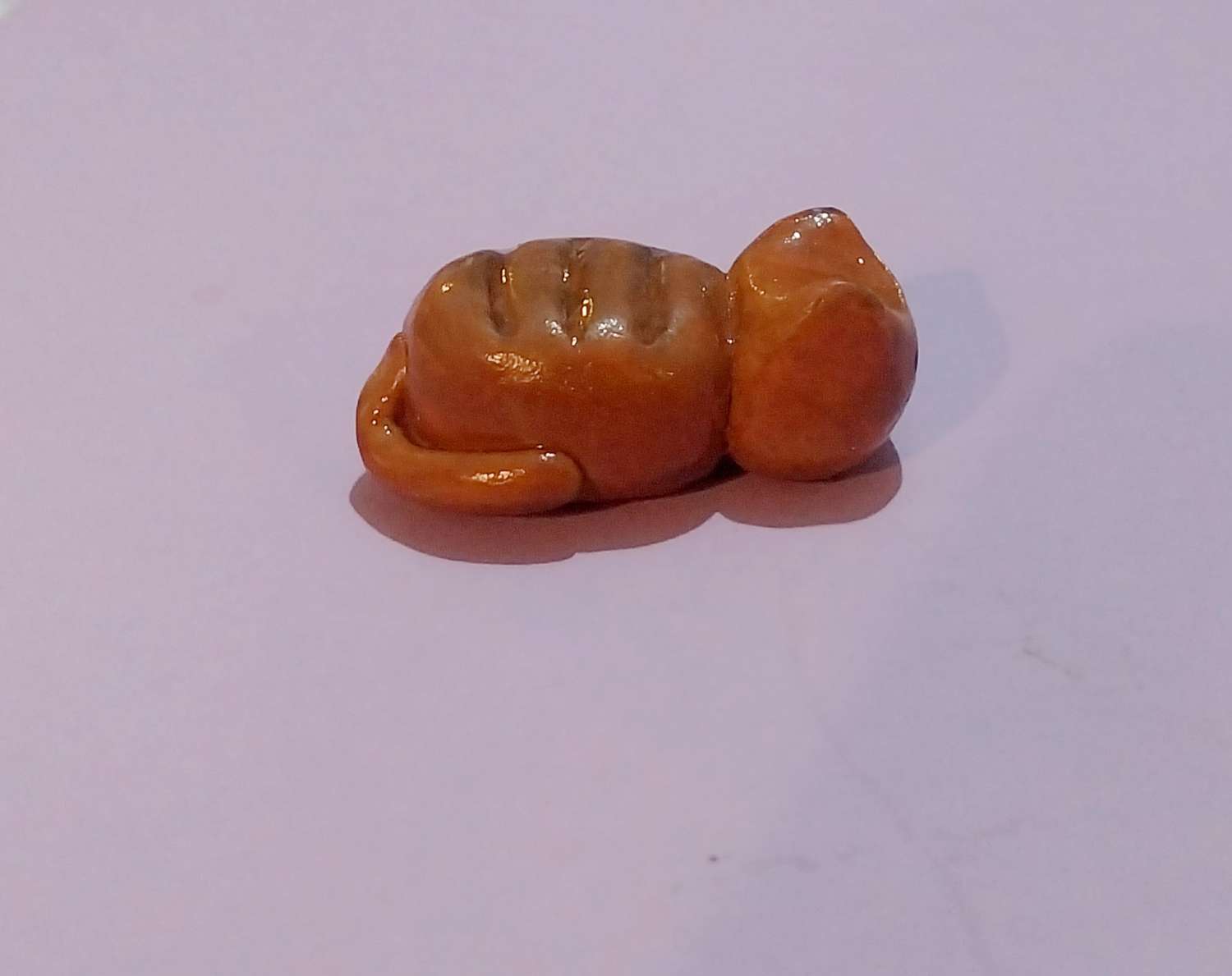 Loaf cat figure Loaf cat figure