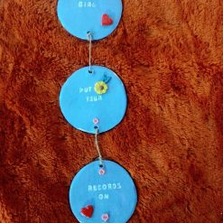 Decorative song lyric wall hanger