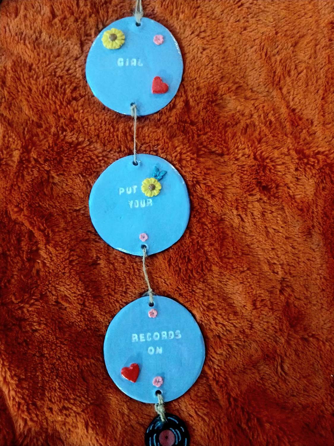 Decorative song lyric wall hanger Decorative song lyric wall hanger