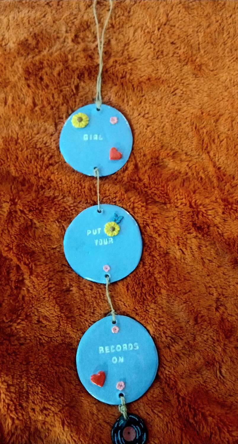 Decorative song lyric wall hanger Decorative song lyric wall hanger