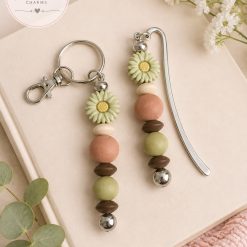Handmade Daisy Beaded Keyring & Bookmark Gift Set – Sage Green, Peach & Brown
