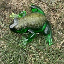 Resin frog