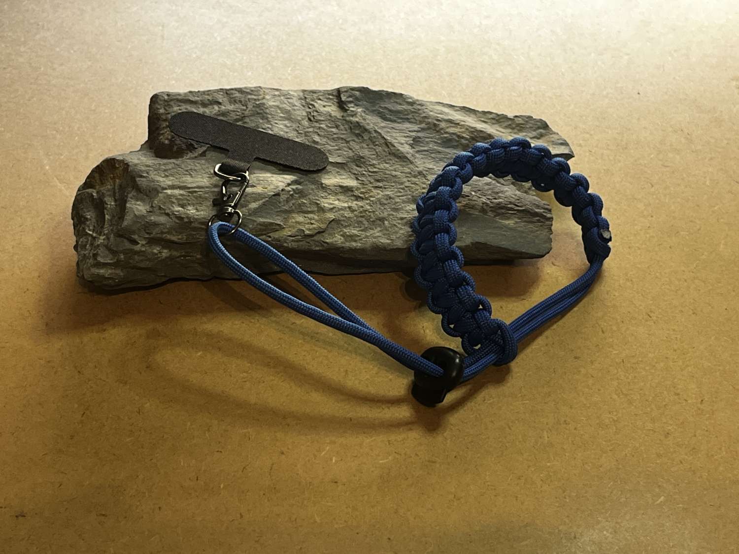 WildTether Anti‑Phone‑Snatch Bracelet WildTether Anti‑Phone‑Snatch Bracelet