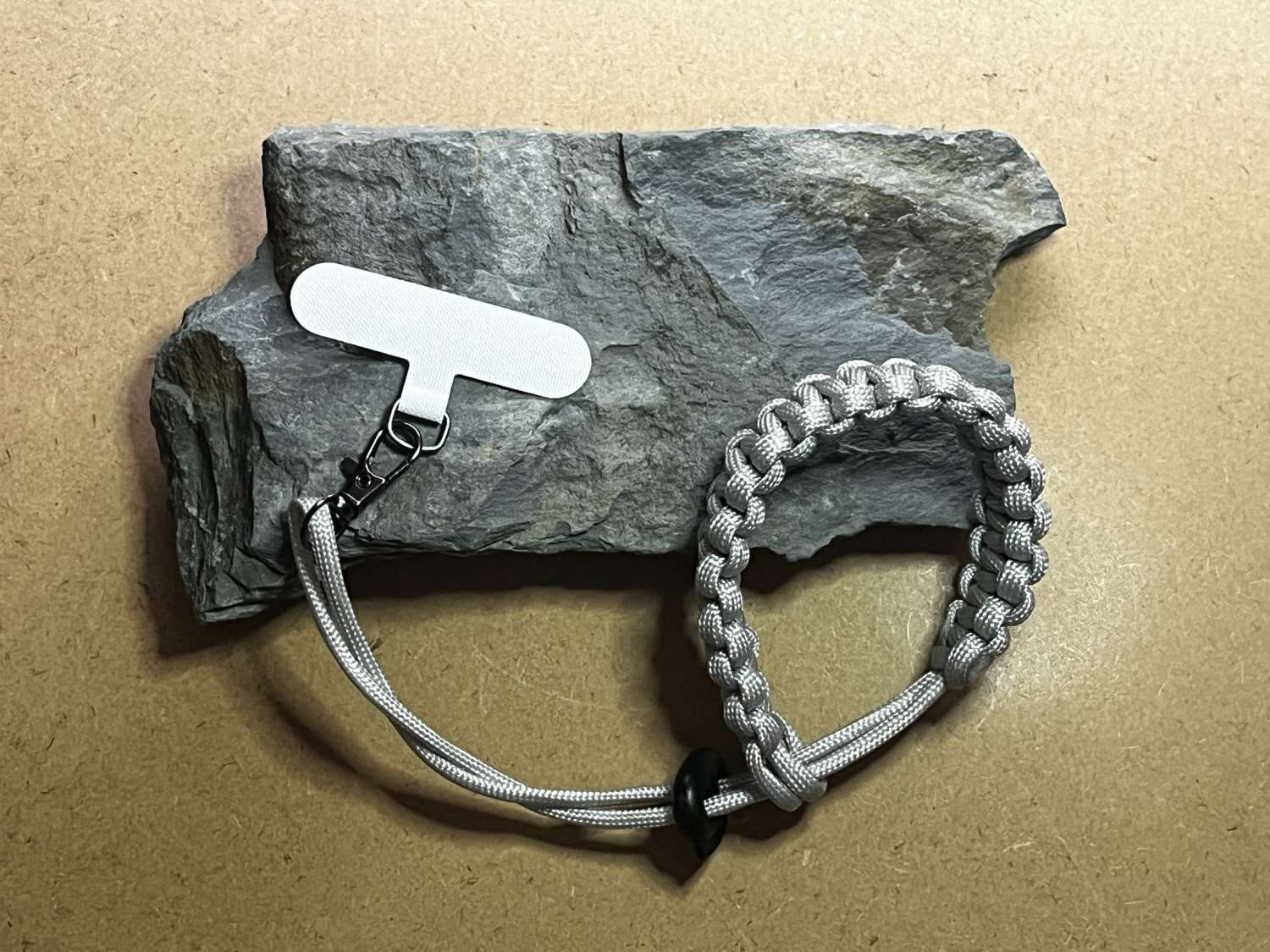 WildTether Anti‑Phone‑Snatch Bracelet WildTether Anti‑Phone‑Snatch Bracelet