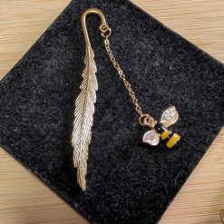 Bee Bookmarks