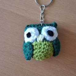 Crochet owl keyring.