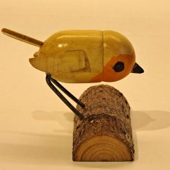 Robin sculpture