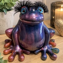 Handmade Resin Frog Ornament – Colourful Galaxy Frog with Eyelashes Unique Home Décor