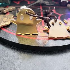 Ultem ghosts