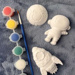 Kids Space Craft Kit – Paint Your Own Space Plaster Set