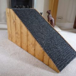 32cm H x 29cm W x 65cm L base Traditional Wood Clad Sofa Pet Ramp