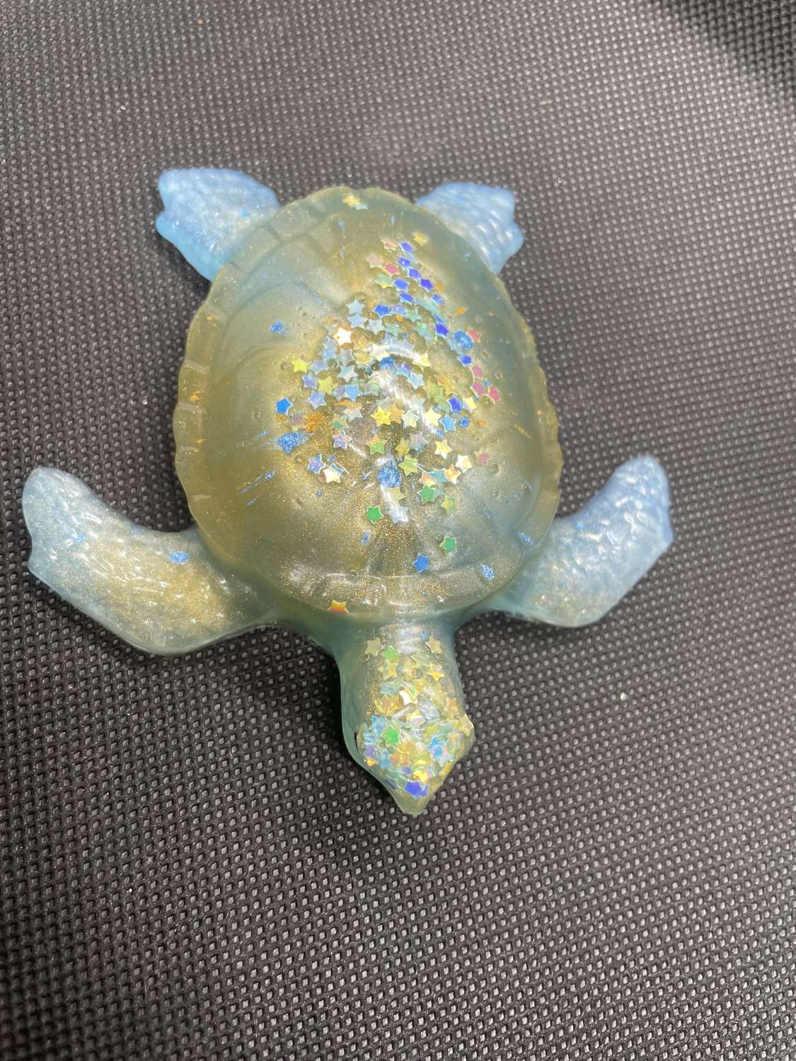 Resin bronze and blue turtle with star glitter Resin bronze and blue turtle with star glitter