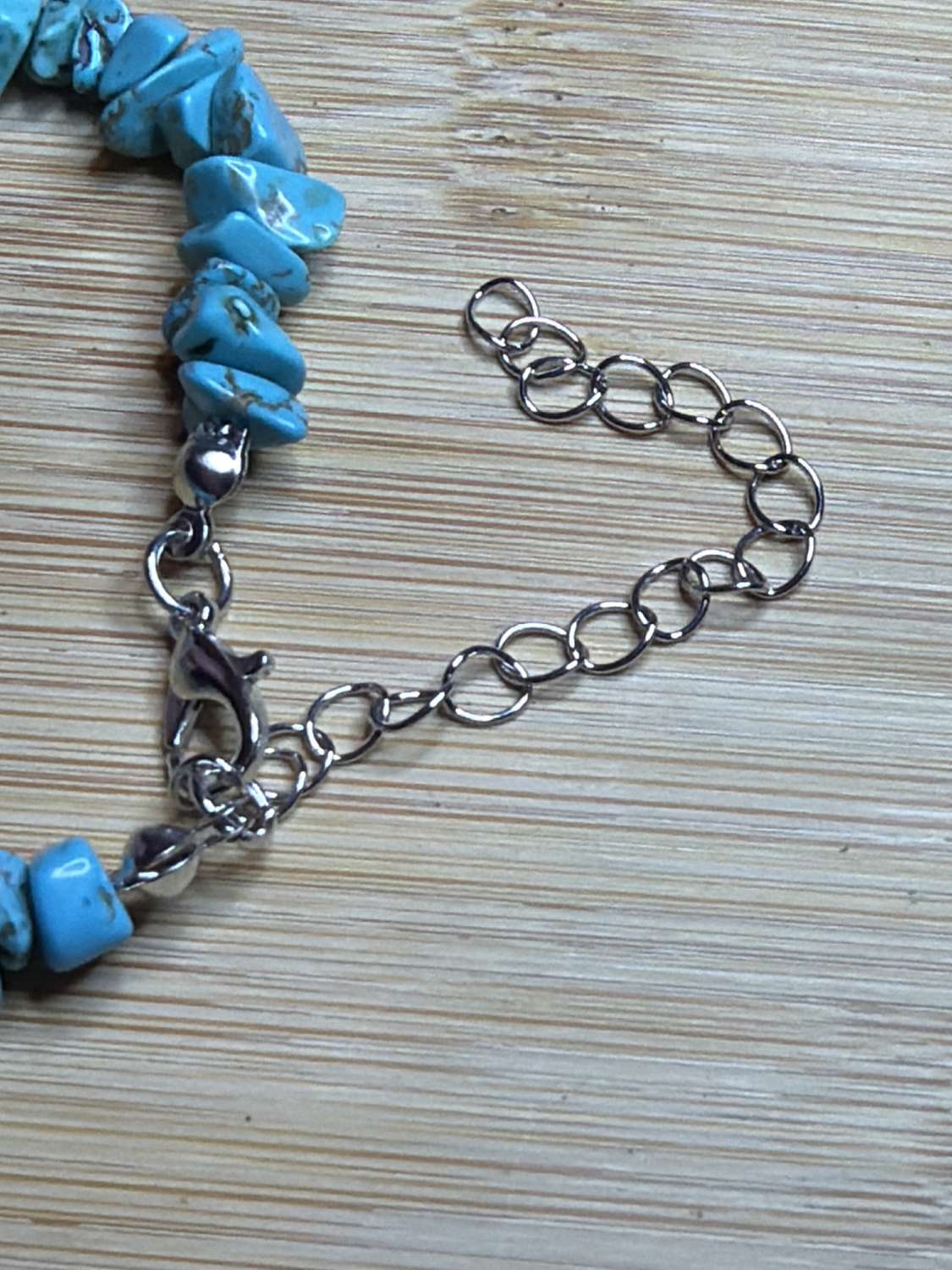 Turquoise chip crystal nacklace Turquoise chip crystal nacklace