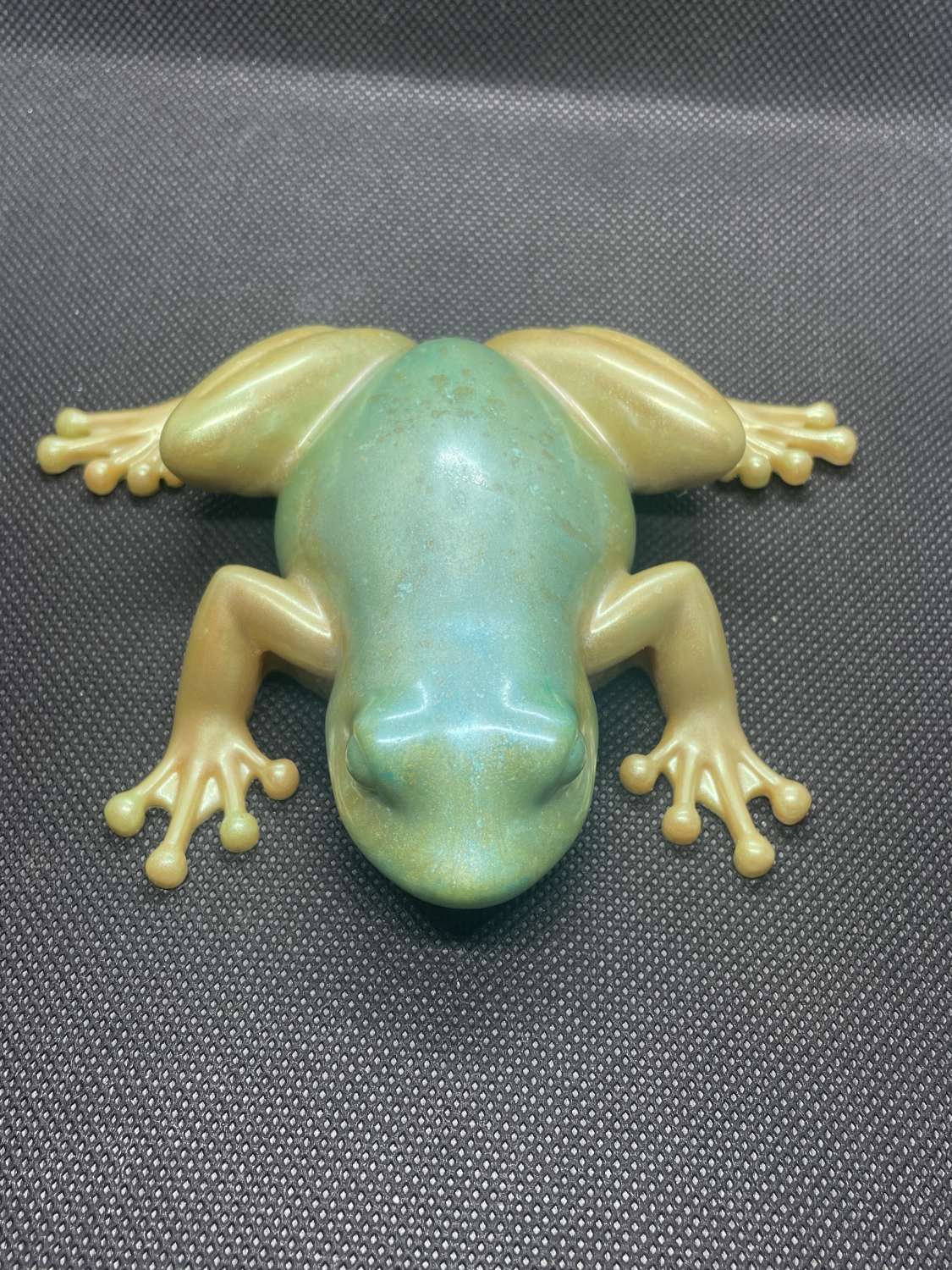 Resin green and gold frog Resin green and gold frog