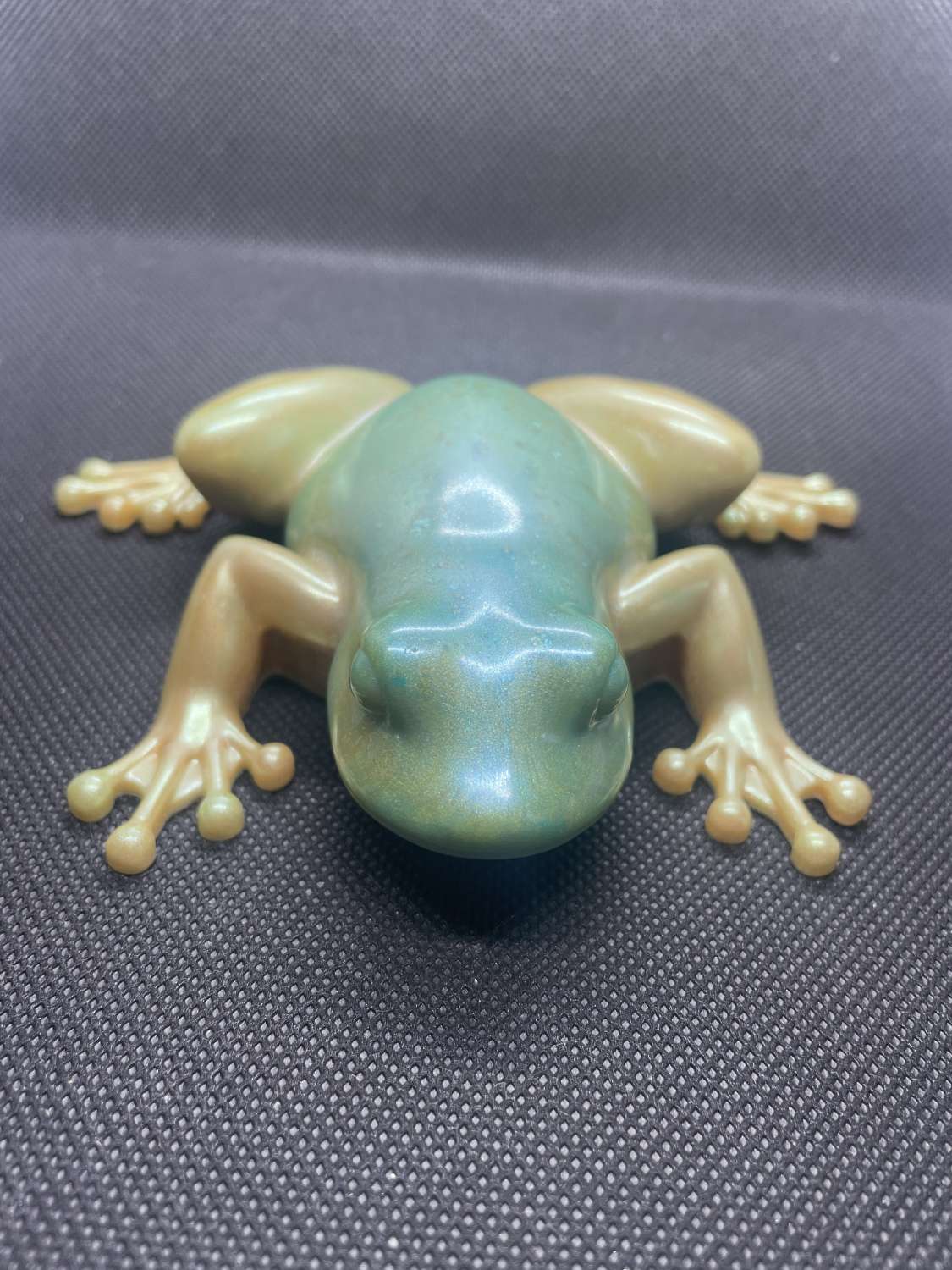 Resin green and gold frog Resin green and gold frog