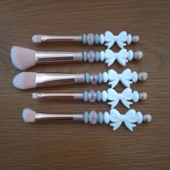 Set of 5 beaded make-up brushes