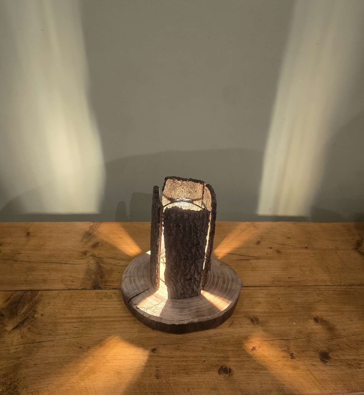 Rustic handcrafted Tree Bark Table/Bedside Lamp Rustic handcrafted Tree Bark Table/Bedside Lamp