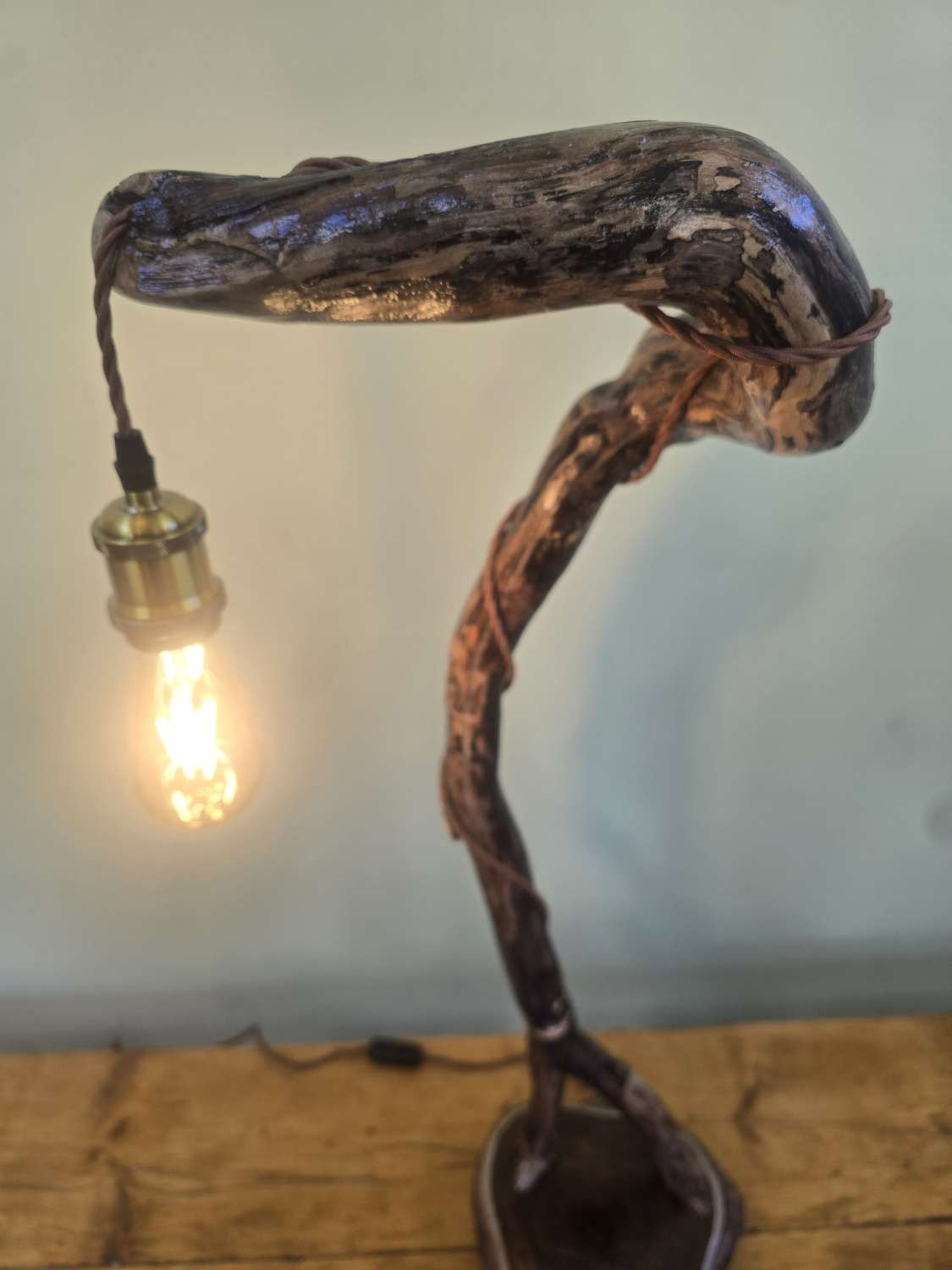 Rustic curved wooden lamp Rustic curved wooden lamp